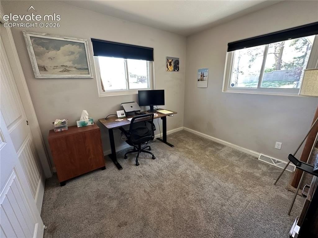 1314 Mcarthur Ave - Photo 7 of 15