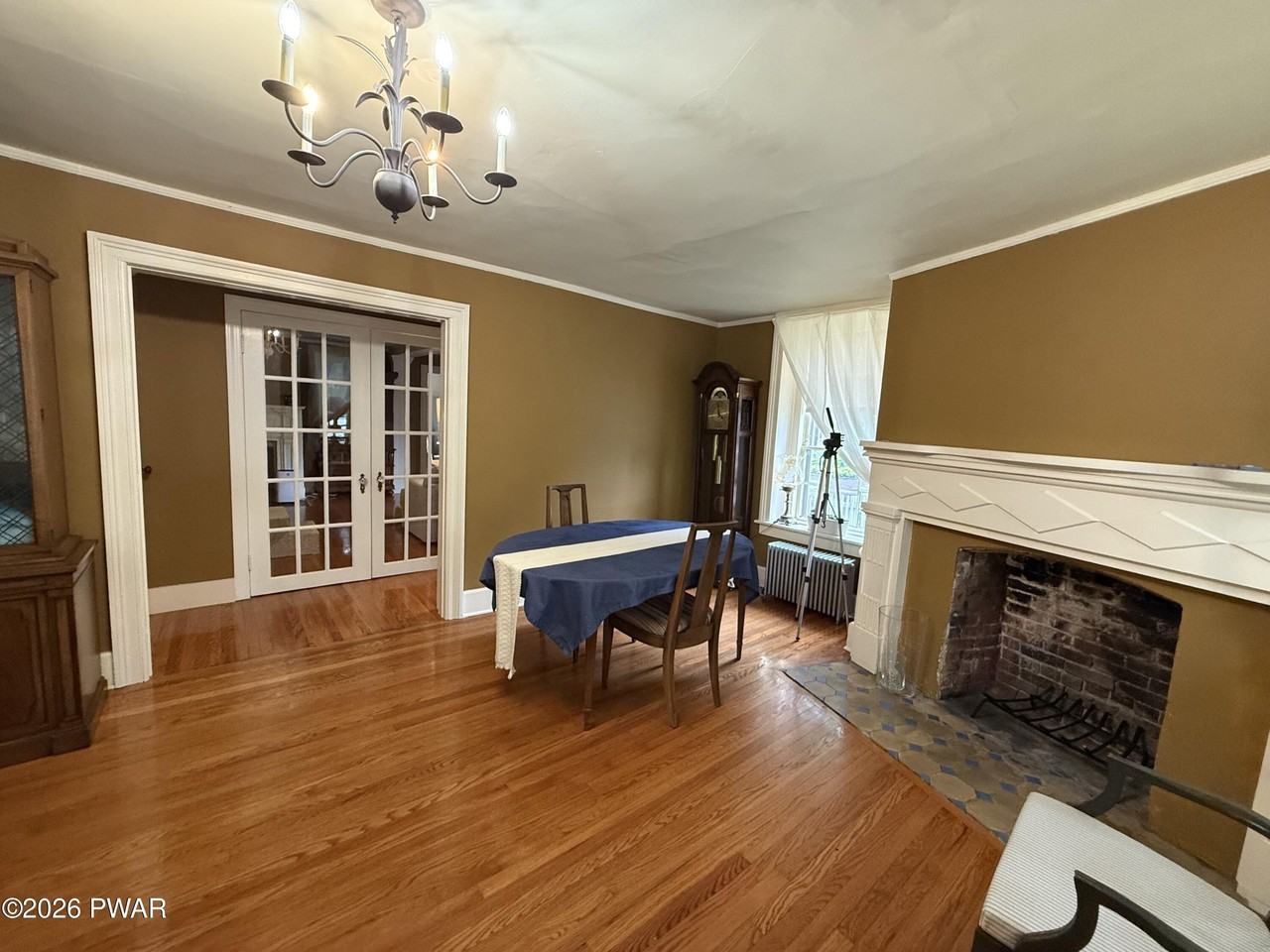 219 Broad St #2 - Photo 4 of 22