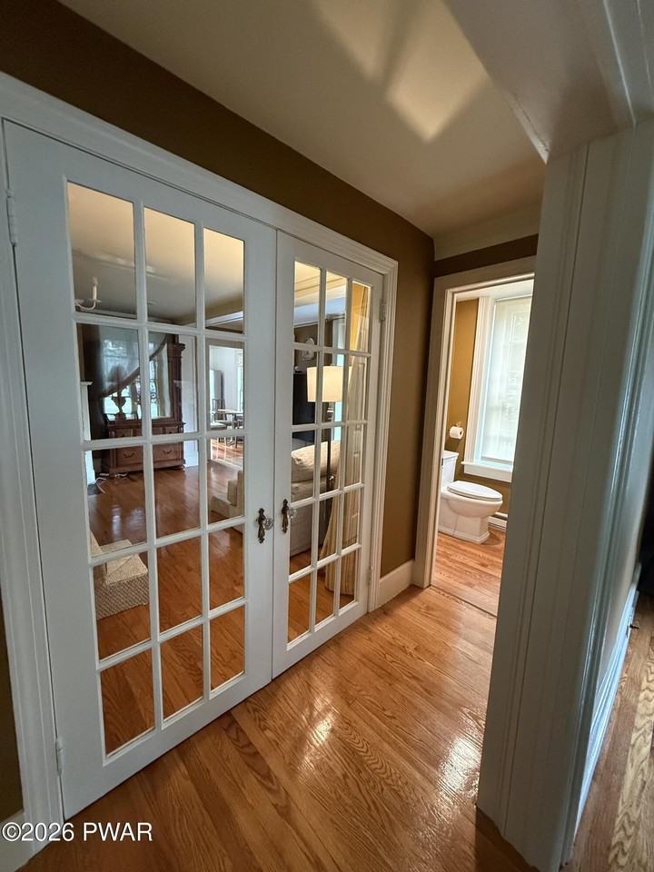 219 Broad St #2 - Photo 7 of 22