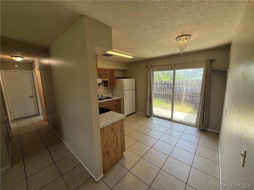 300 Wilda Ave - Photo 5 of 18