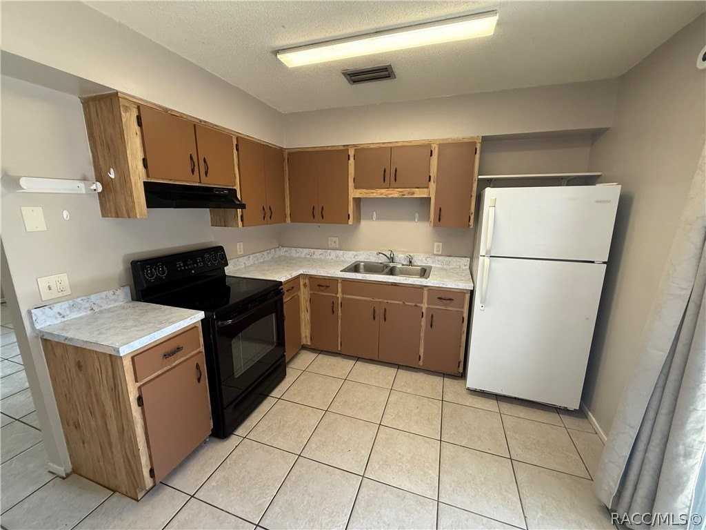 300 Wilda Ave - Photo 7 of 18