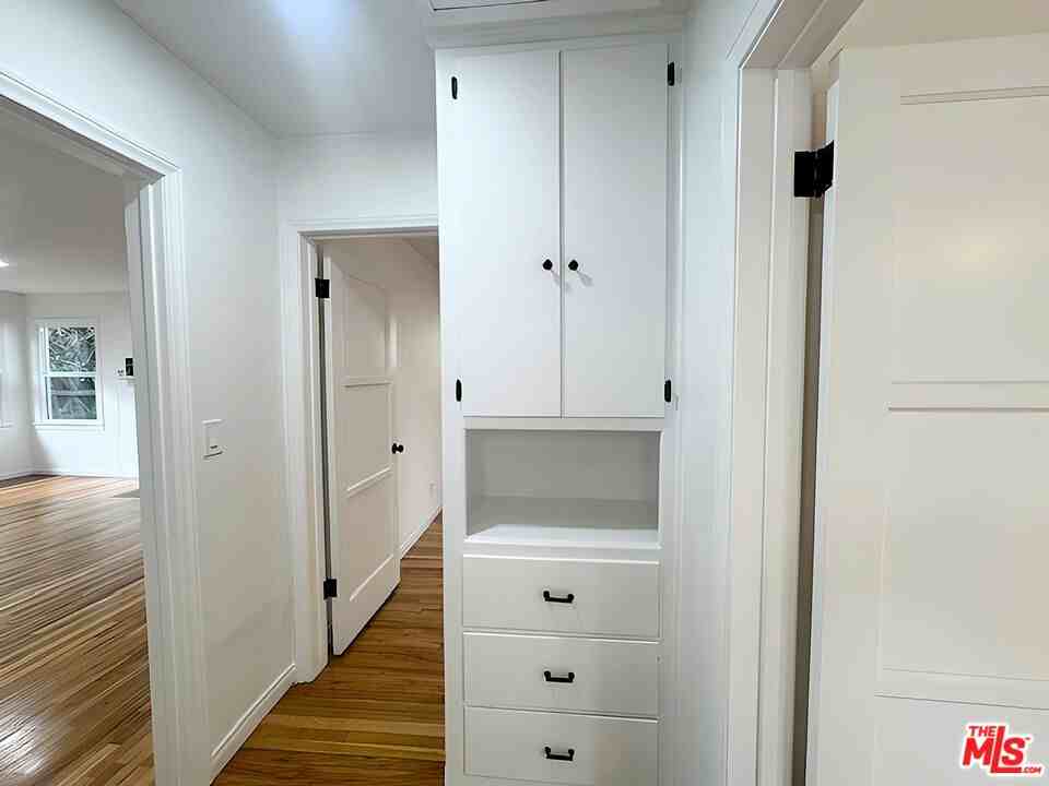 2416 Boone Ave - Photo 7 of 8