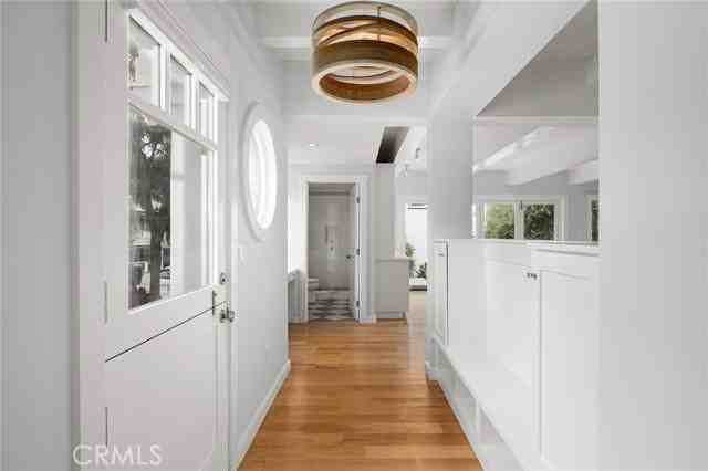 120 Morningside Dr - Photo 3 of 8