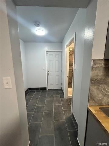 6242 Frontenac St - Photo 4 of 14