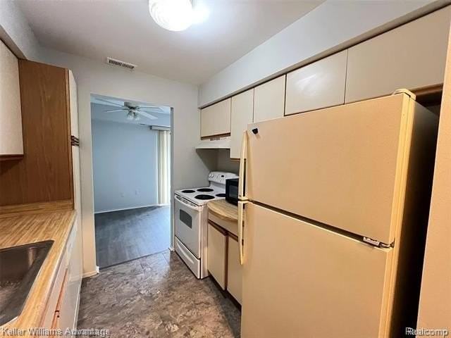 30056 W 12 Mile Rd #78 - Photo 5 of 19
