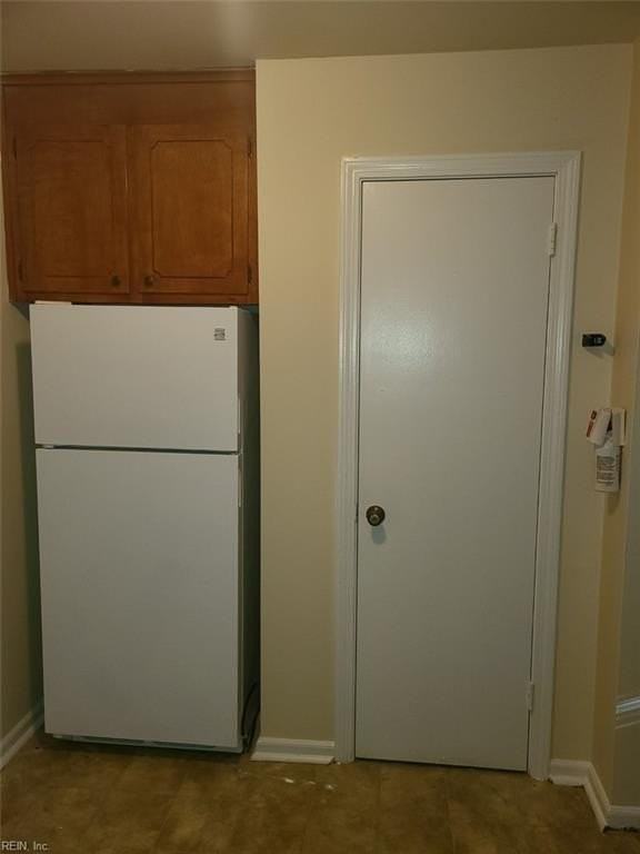 1445 Kingston Ave #3 - Photo 4 of 9