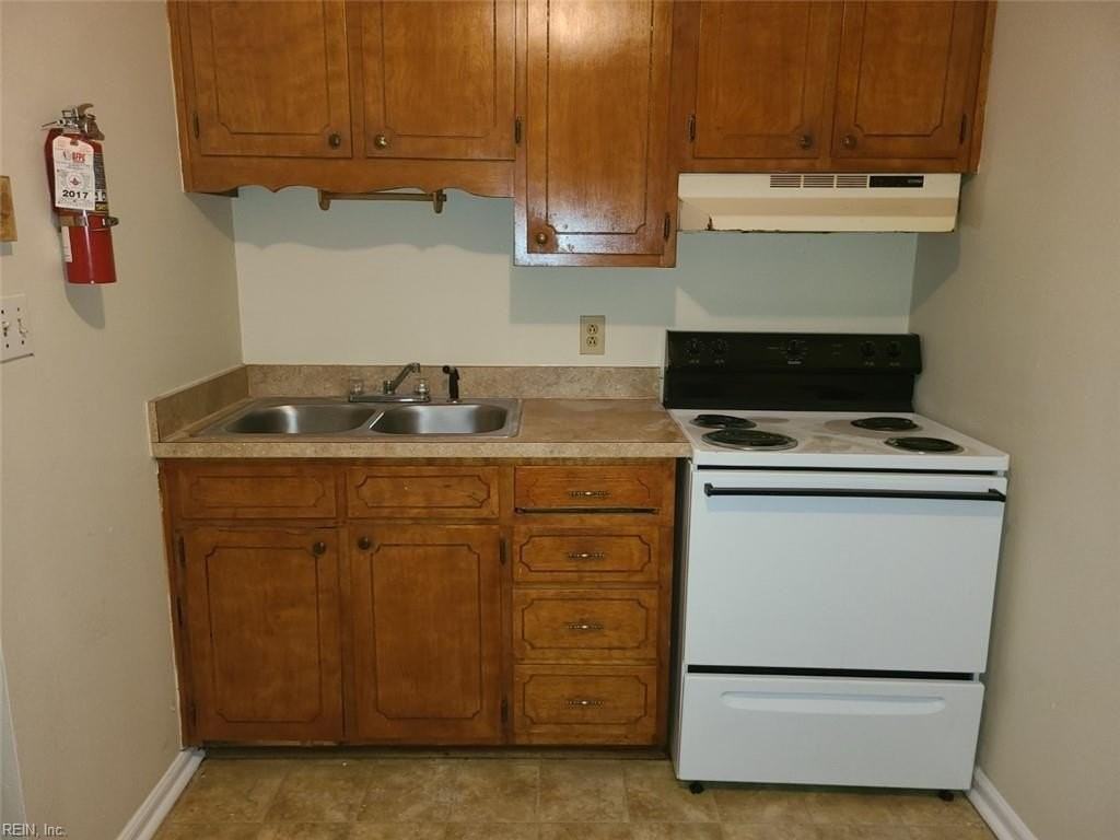 1445 Kingston Ave #3 - Photo 5 of 9
