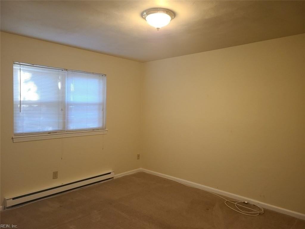 1445 Kingston Ave #3 - Photo 6 of 9