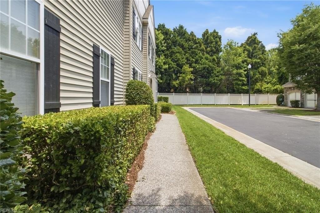 5500 Goose Pond Ln - Photo 4 of 41