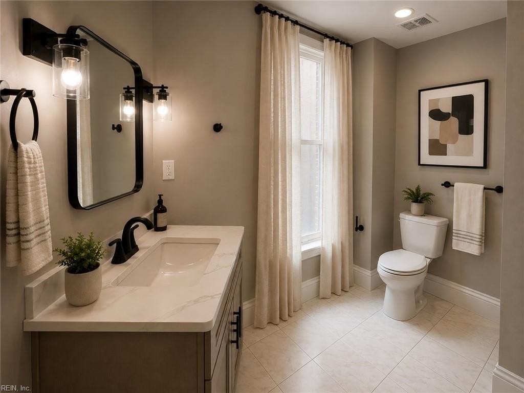 223 29th St #105 - Photo 4 of 26