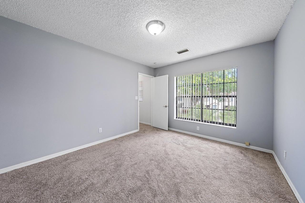 352 Prestwick Cir #1 - Photo 7 of 17