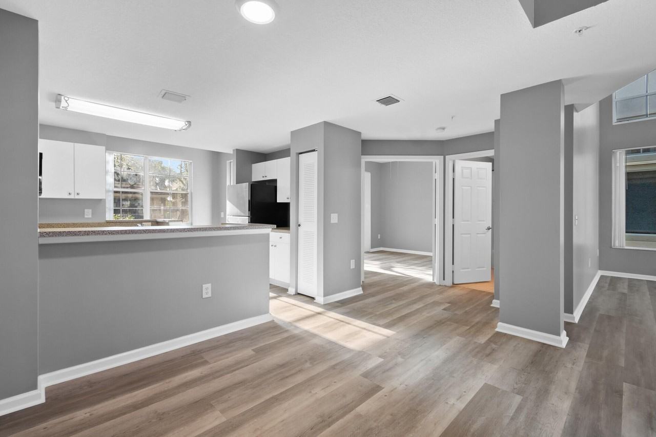 4822 Chancellor Dr #20 - Photo 3 of 26