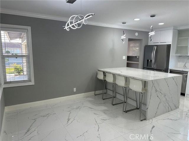 16400 Dana Cir - Photo 2 of 8