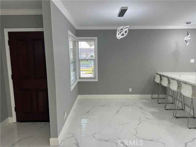 16400 Dana Cir - Photo 3 of 8