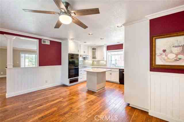 17597 Santa Paula Cir - Photo 5 of 8