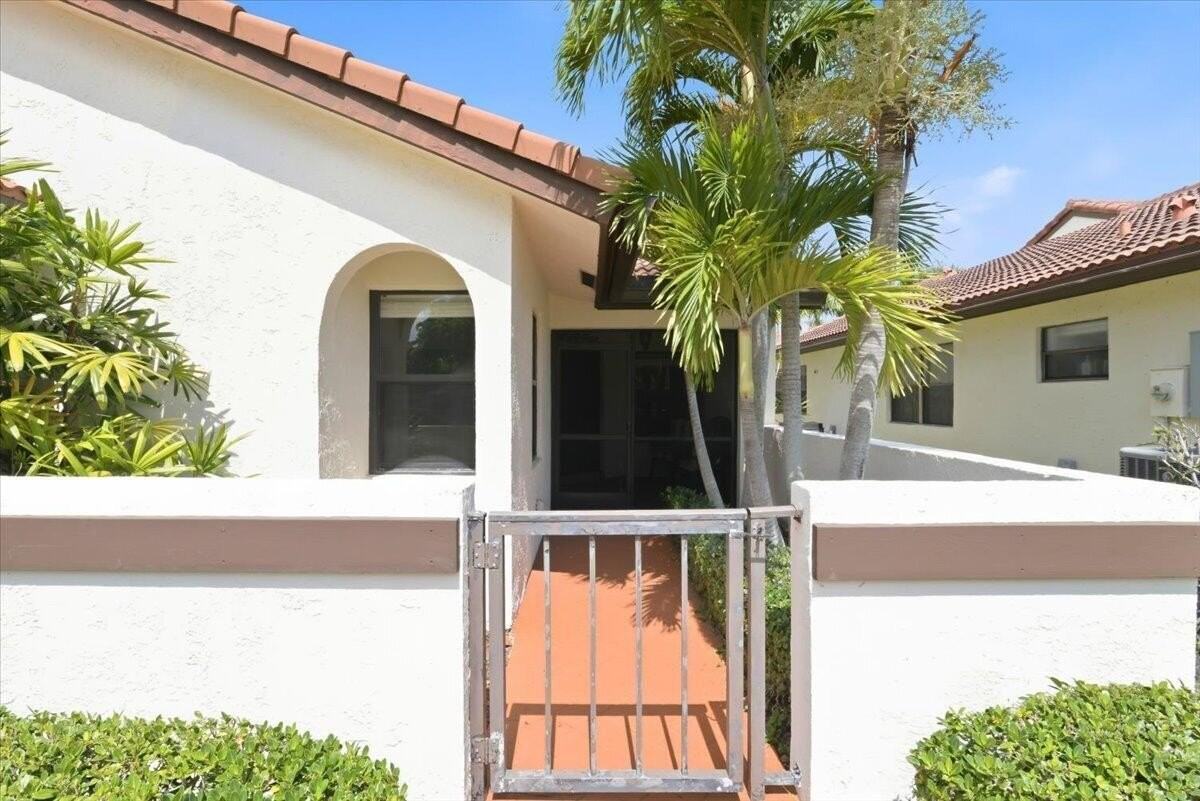 21583 Villa Nova Dr - Photo 3 of 50