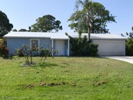 featured image of 582 Nw Sherbrooke Ave