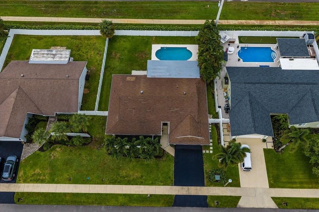 433 Sw 27th Ave - Photo 4 of 50