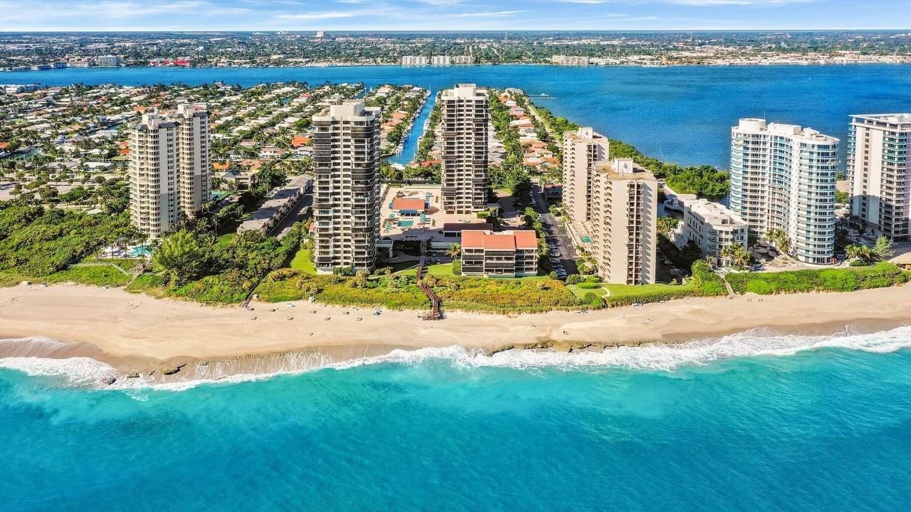 4000 N Ocean Dr #2004 - Photo 4 of 50