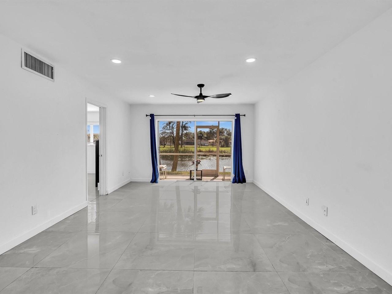 2451 Sw 82nd Ave #108 - Photo 2 of 47