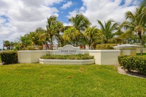 featured image of 3902 Sabal Way