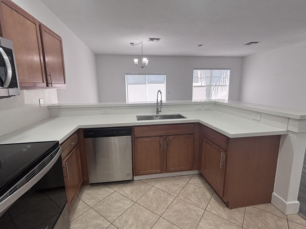 3904 Sabal Way - Photo 5 of 8