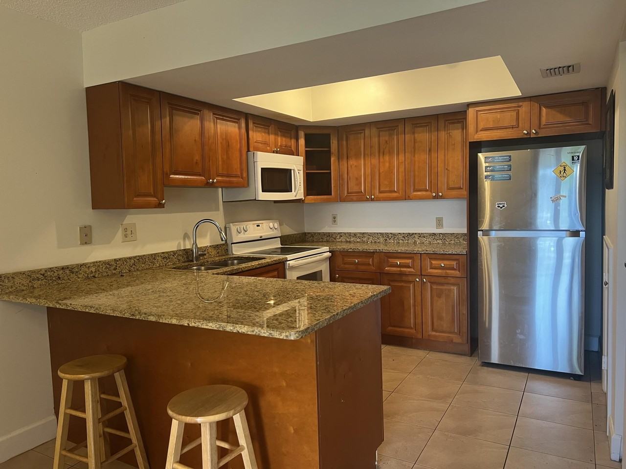 27 Matador Ln #6-20 - Photo 3 of 20