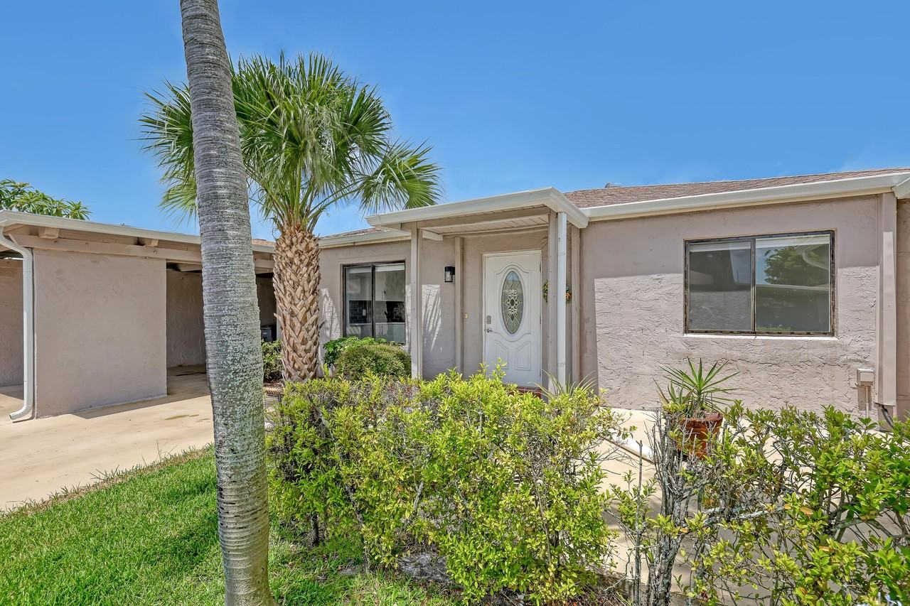 14735 Wildflower Ln - Photo 4 of 33