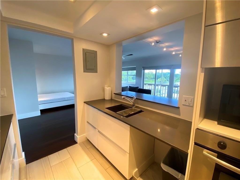 1200 Sw 12th St #316 - Photo 5 of 23