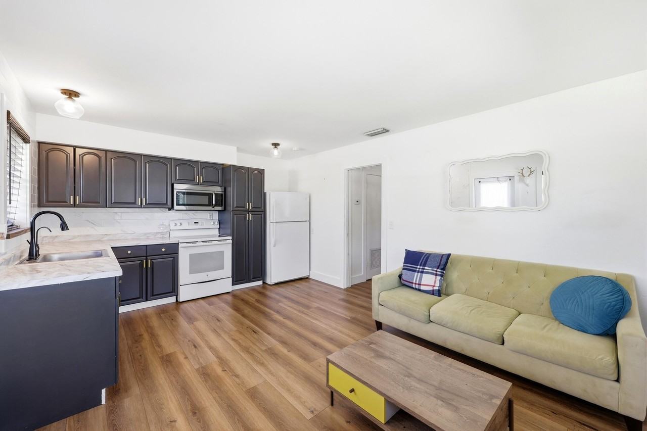 2708 Hinda Rd #2708 - Photo 5 of 20