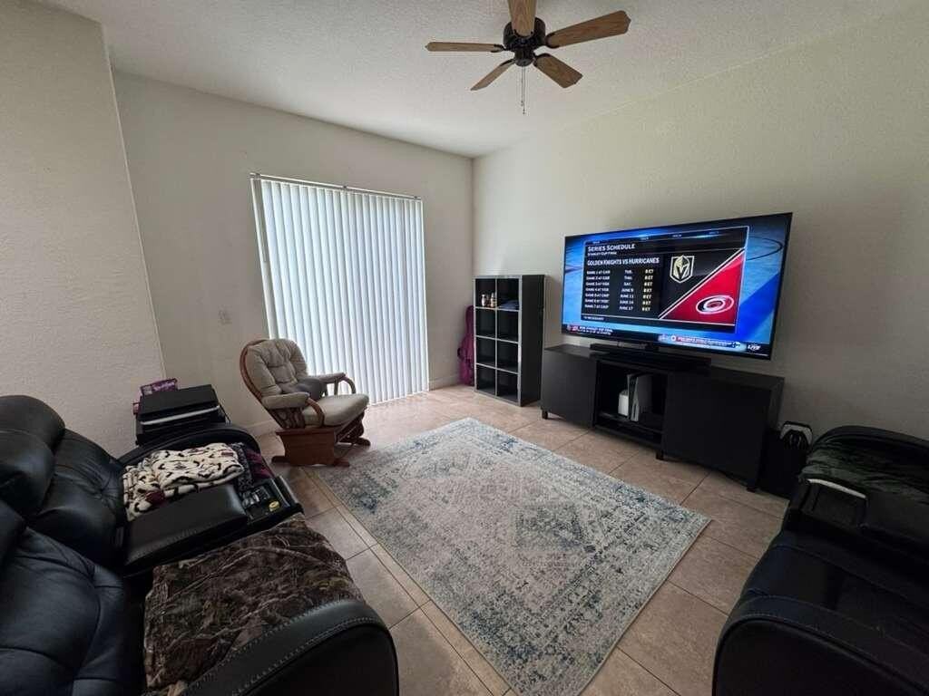 2812 Eagle Rock Cir #906 - Photo 6 of 40