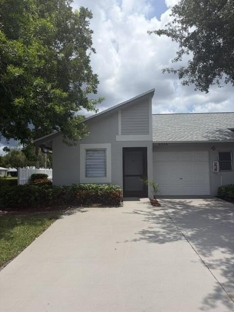 8934 Sunnywood Pl - Photo 2 of 27