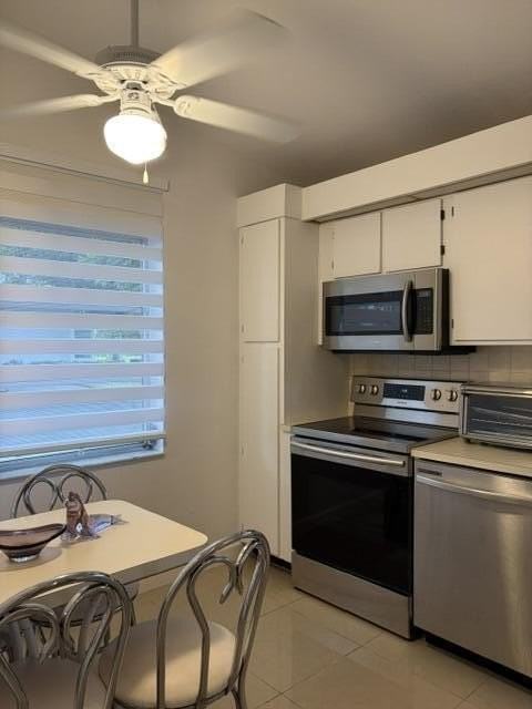 8934 Sunnywood Pl - Photo 4 of 27