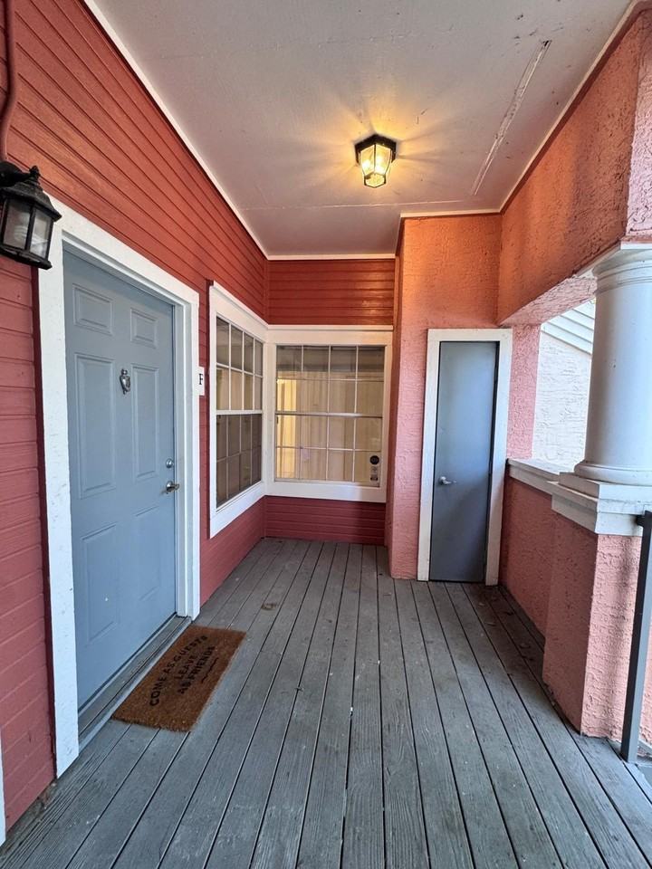 1125 Crystal Way #F - Photo 2 of 34