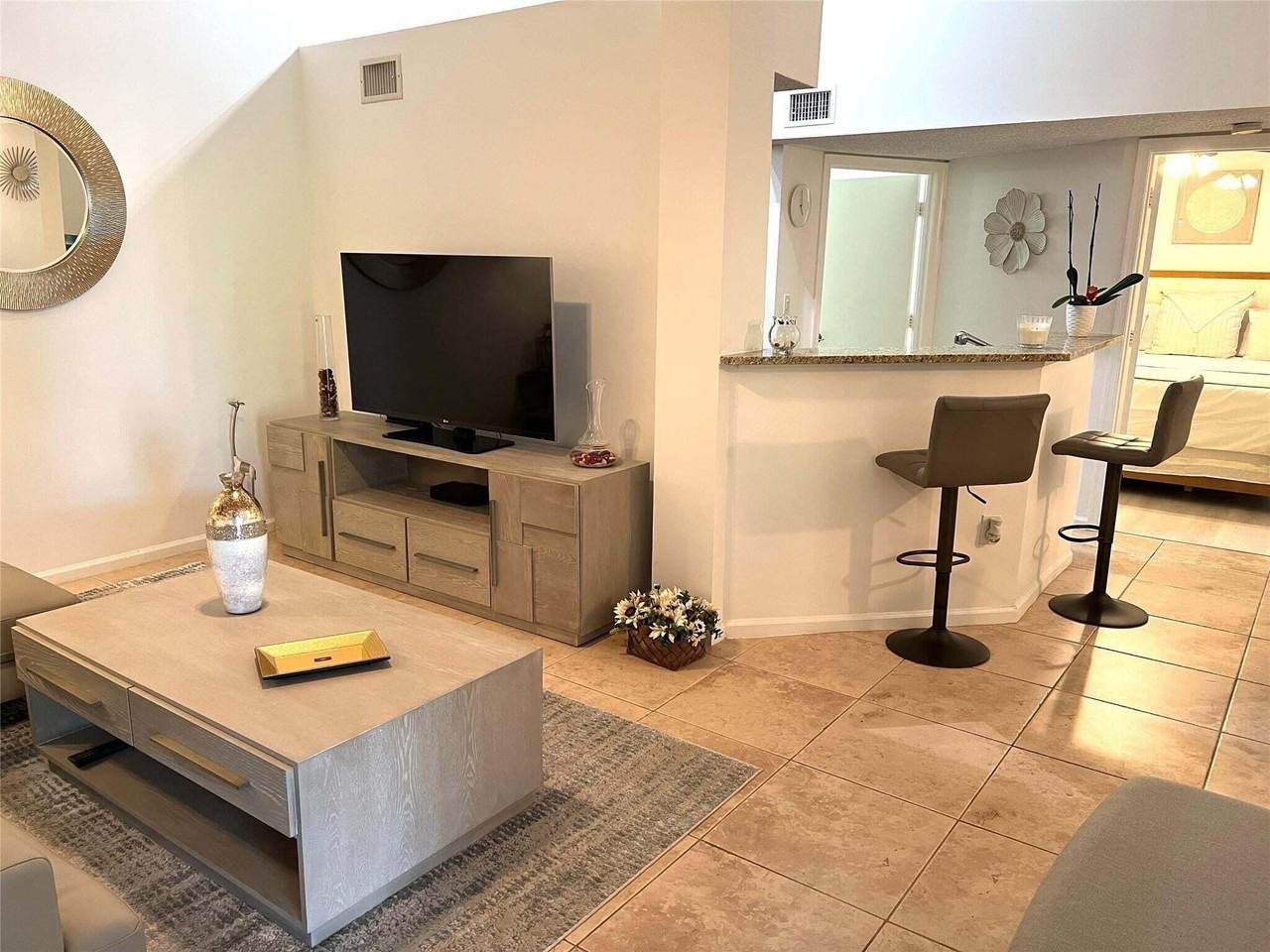 1125 Crystal Way #F - Photo 6 of 34