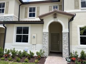2624 Se 25th Ct - Photo 1 of 1