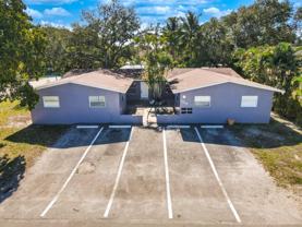 1210 Sw 26th St #4 - Photo 1 of 1