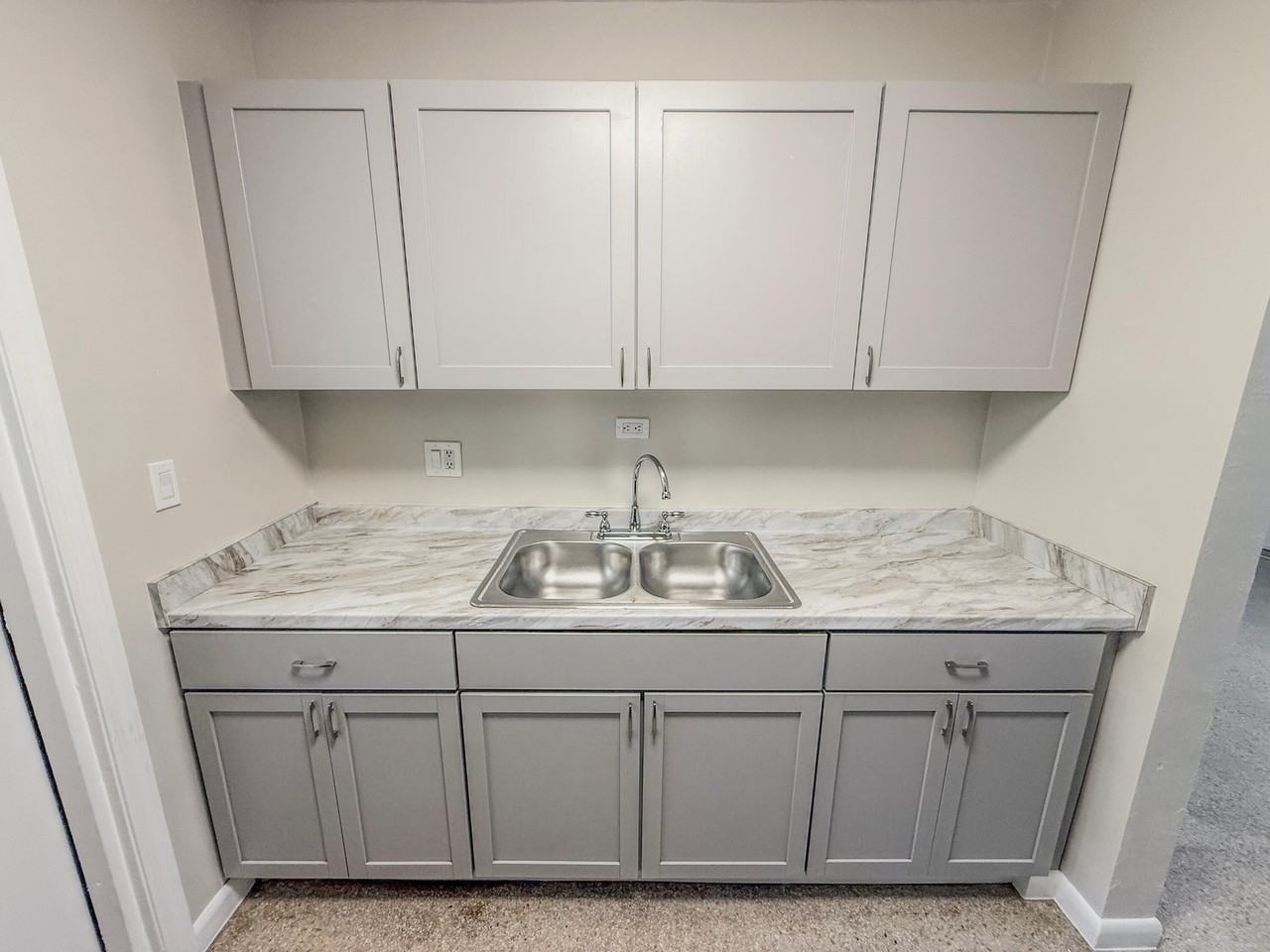 1210 Sw 26th St #4 - Photo 6 of 18
