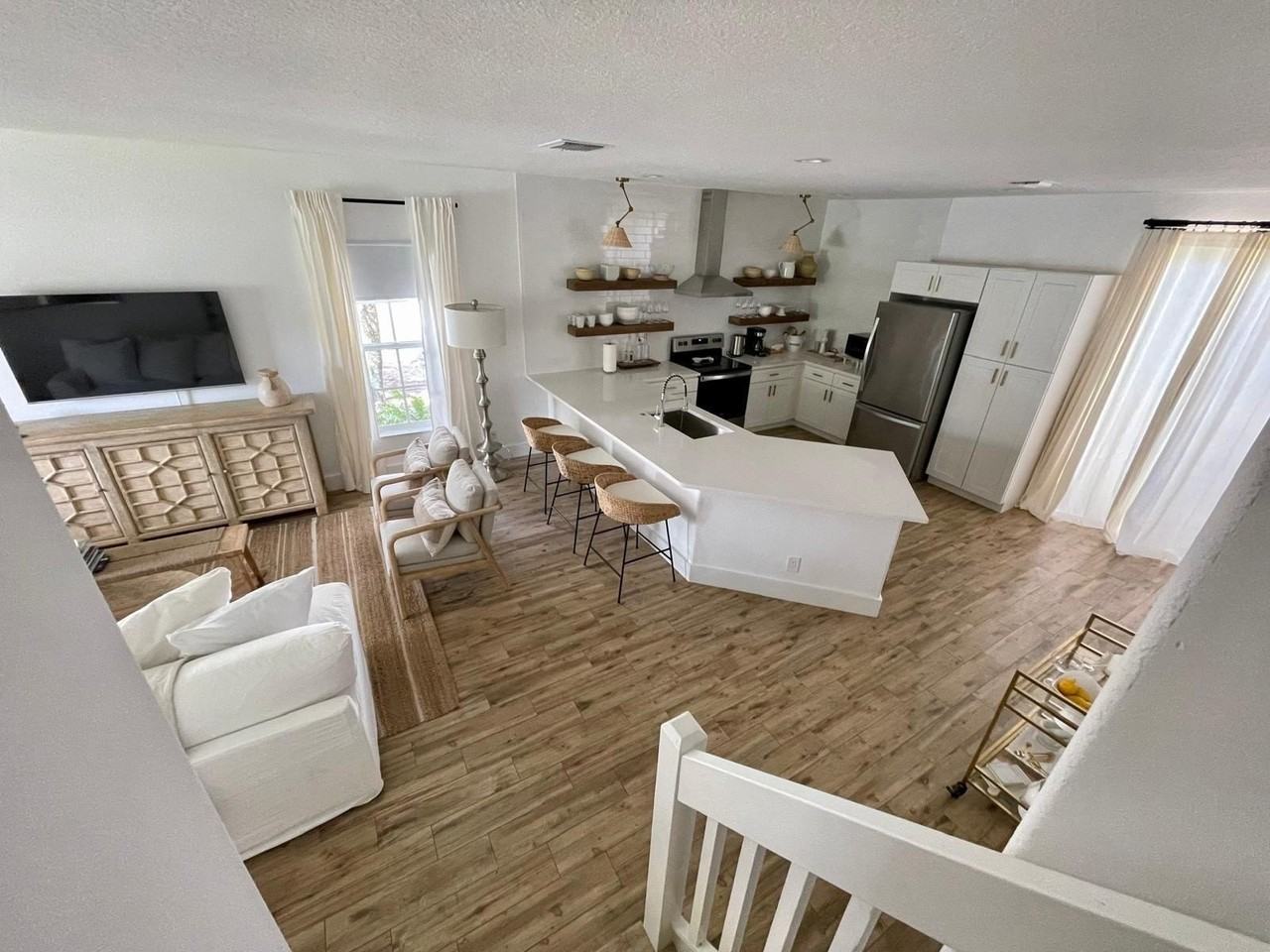 13531 Fountain View Blvd - Photo 7 of 25