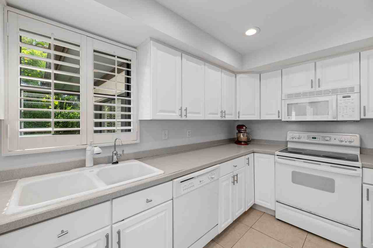 13362 Polo Rd W #B102 - Photo 5 of 33