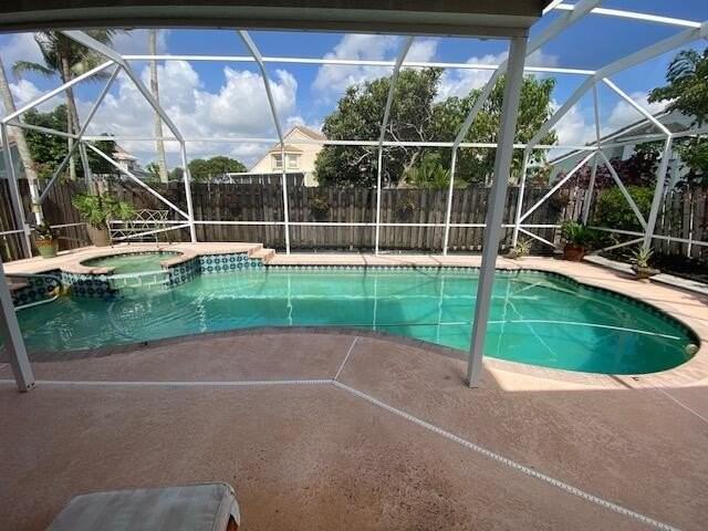 7705 Thornlee Dr - Photo 2 of 13