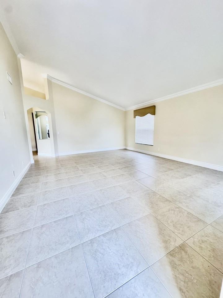 54 Egret Way - Photo 5 of 34