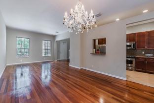 2502 Nw 4th St - Photo 1 of 1
