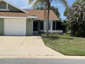1478 Se Larkwood Cir - Photo 1 of 1