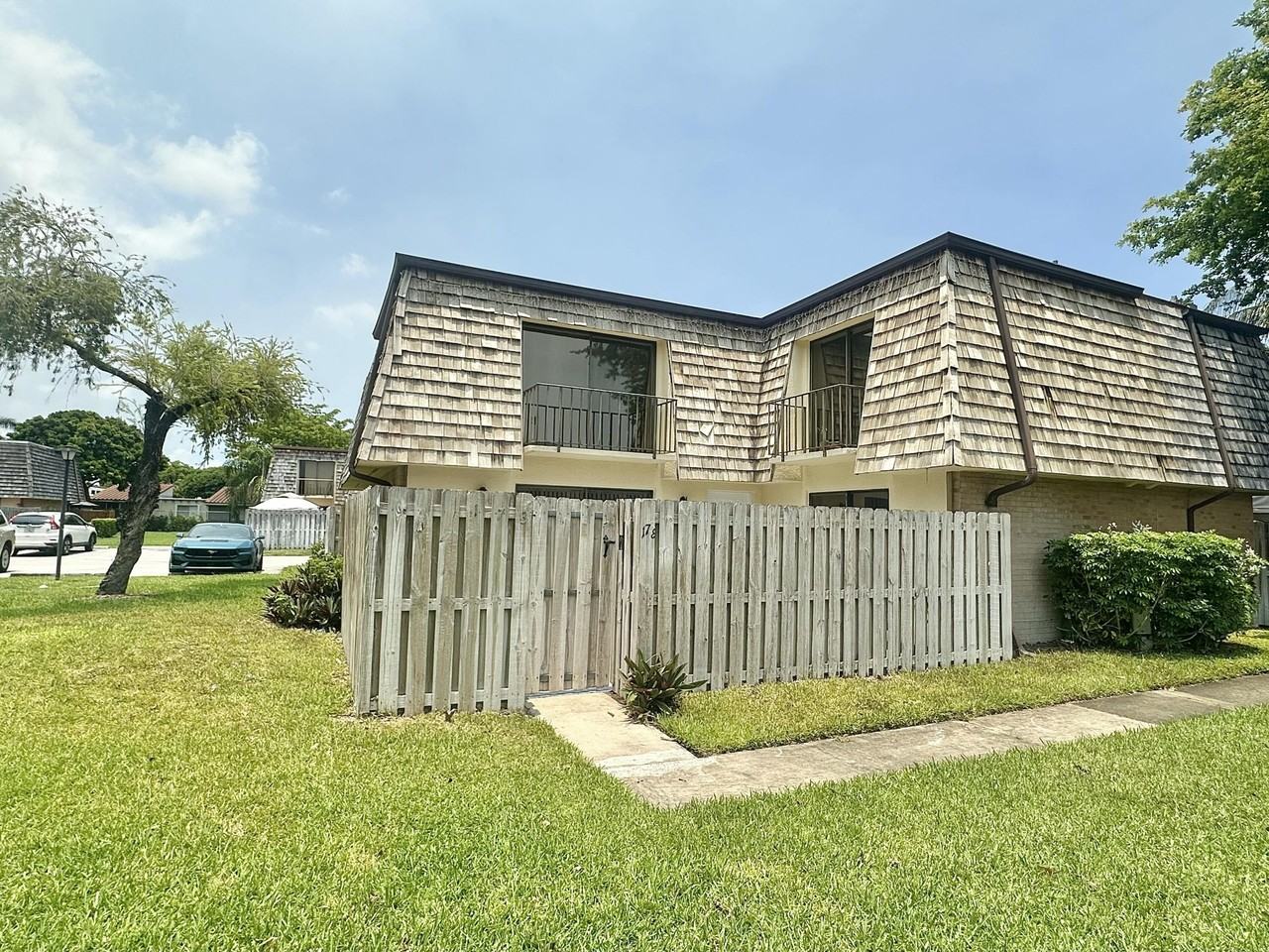 173 Lake Arbor Dr - Photo 2 of 29