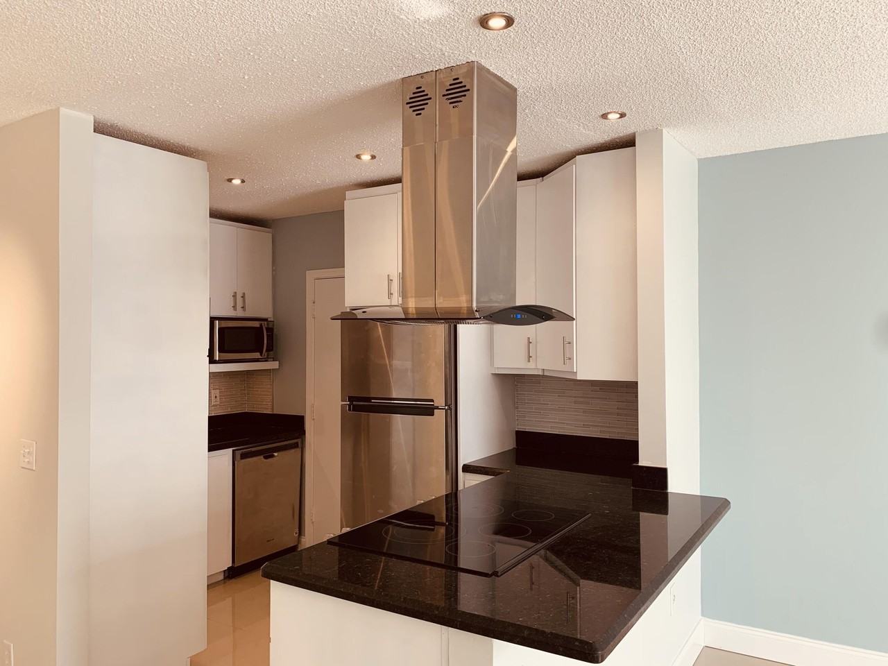 2251 Ne 66th St #1612 - Photo 4 of 13