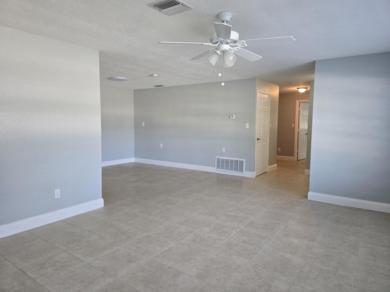 580 Wendell Rd - Photo 5 of 25