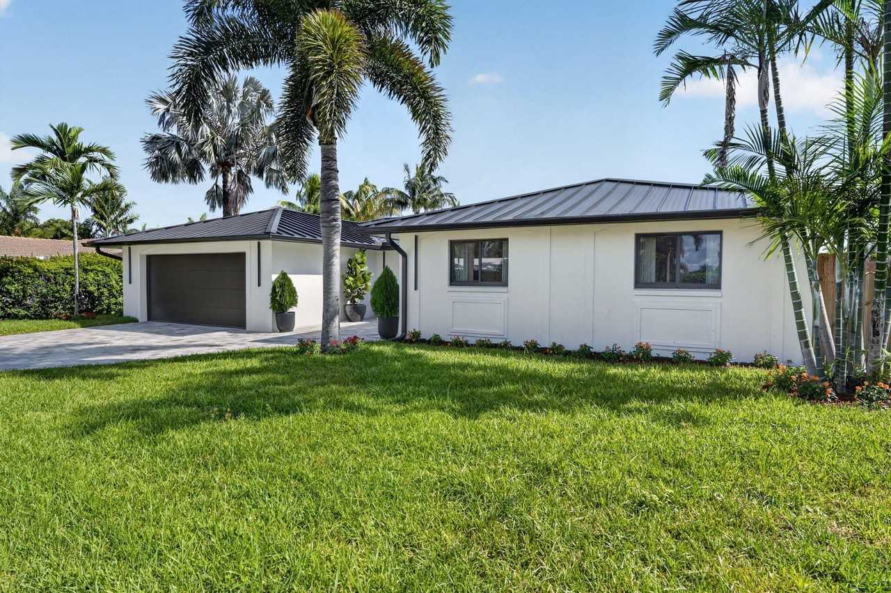 1803 Juno Isles Blvd - Photo 2 of 50