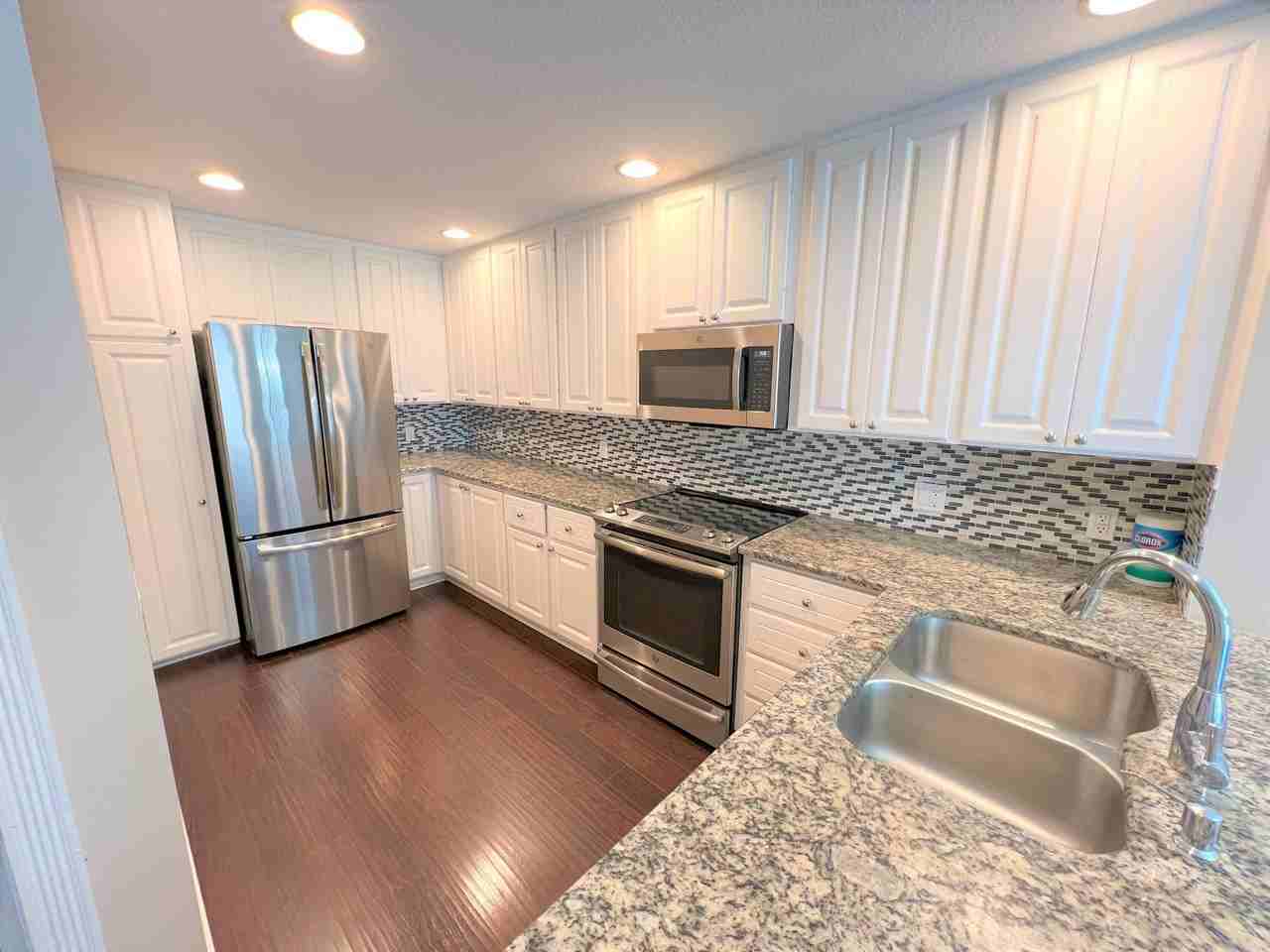 3368 Greenway Dr - Photo 6 of 32