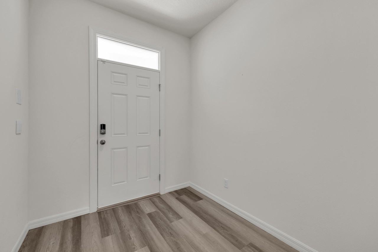 12834 Sw Forli Way - Photo 3 of 37